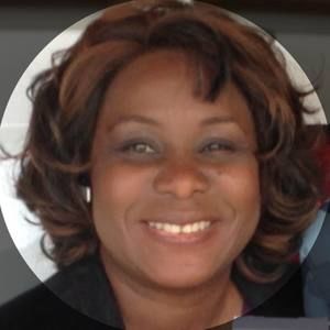 Meet your Posher, Eloise